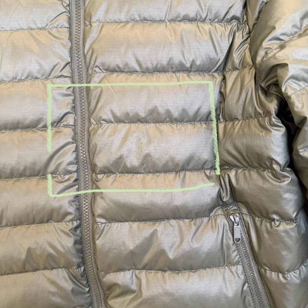 Quince Women's Lightweight Packable Down Puffer Jacket Loden Sz M - Picture 3 of 9